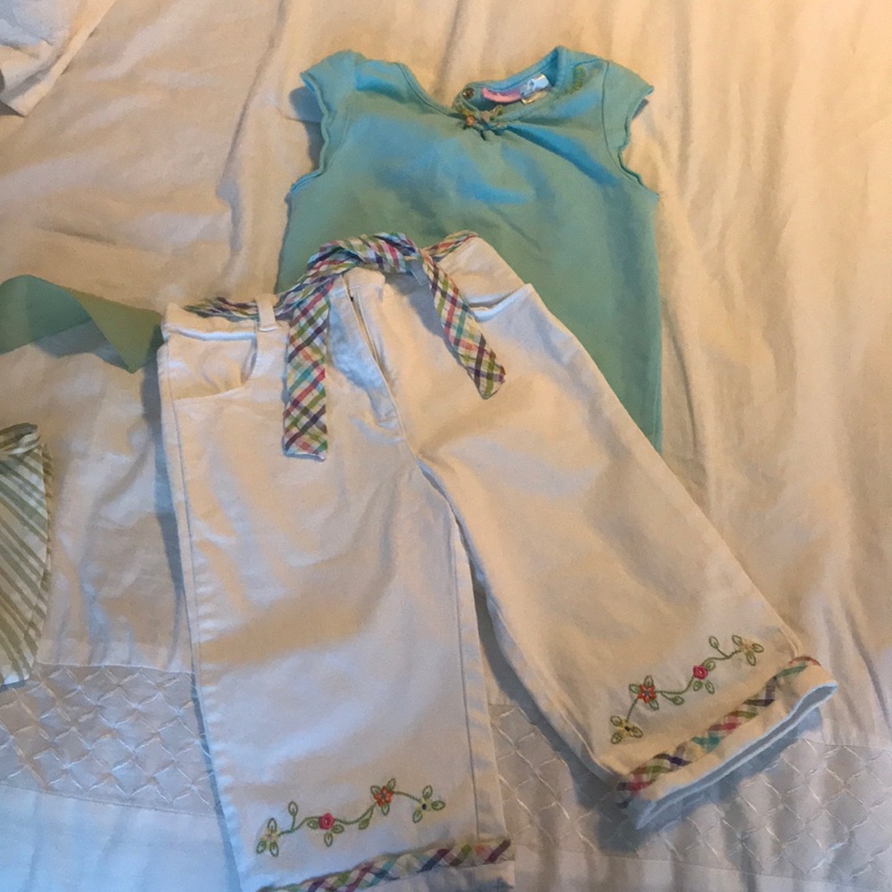 Girls size 4t IZOD, top and capris set